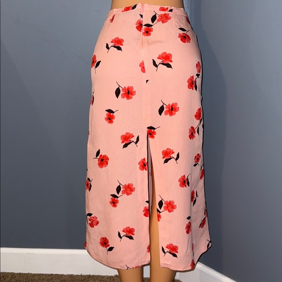 Zara Pink Floral Midi Skirt - Size Small - Picture 2 of 6